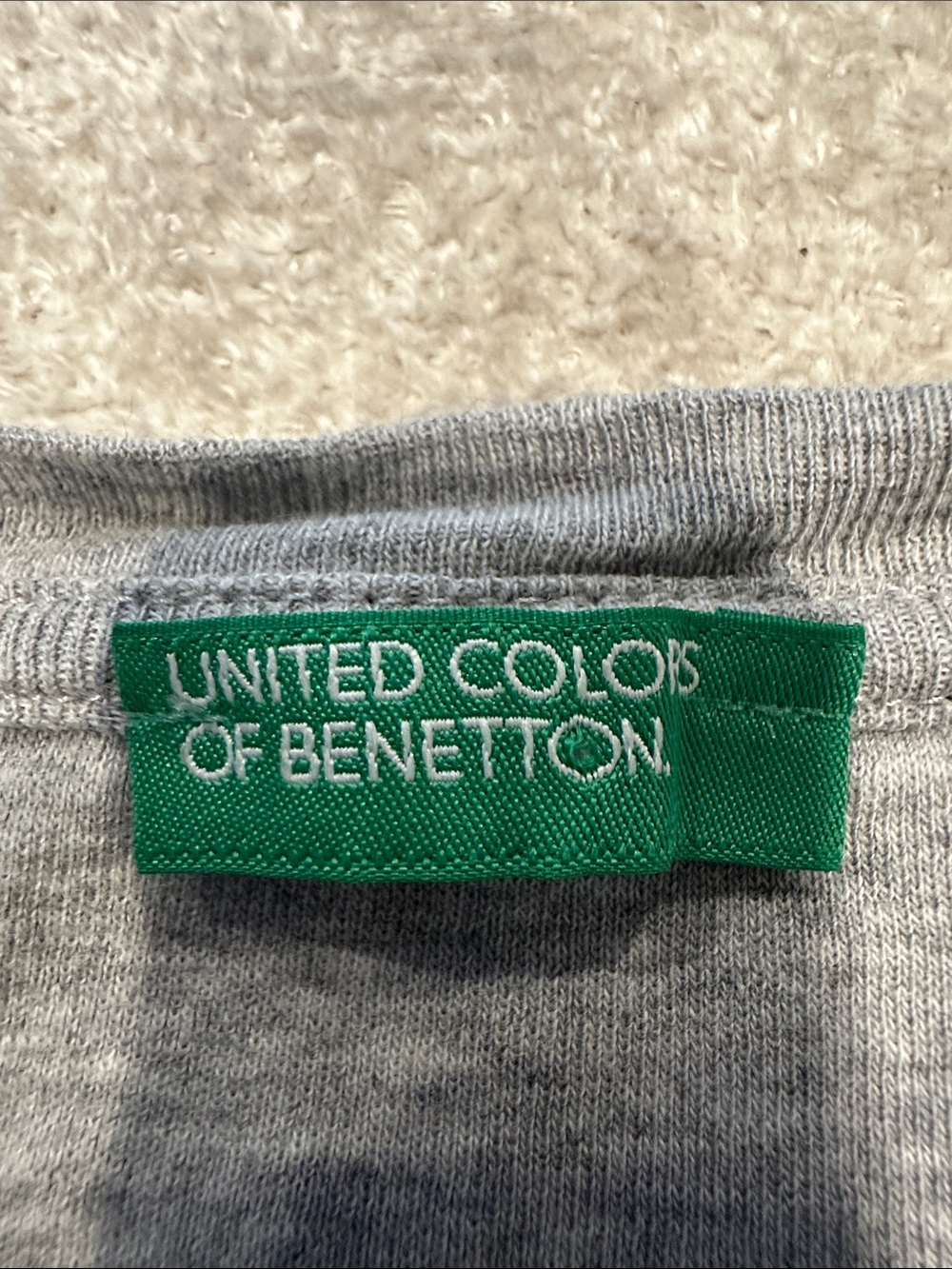 United Colors Of Benetton Gray Logo Crewneck Tee - Picture 3 of 7